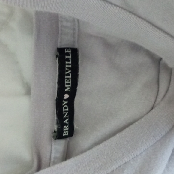 Brandy Melville rare lilac crop top 💜 - Picture 2 of 5